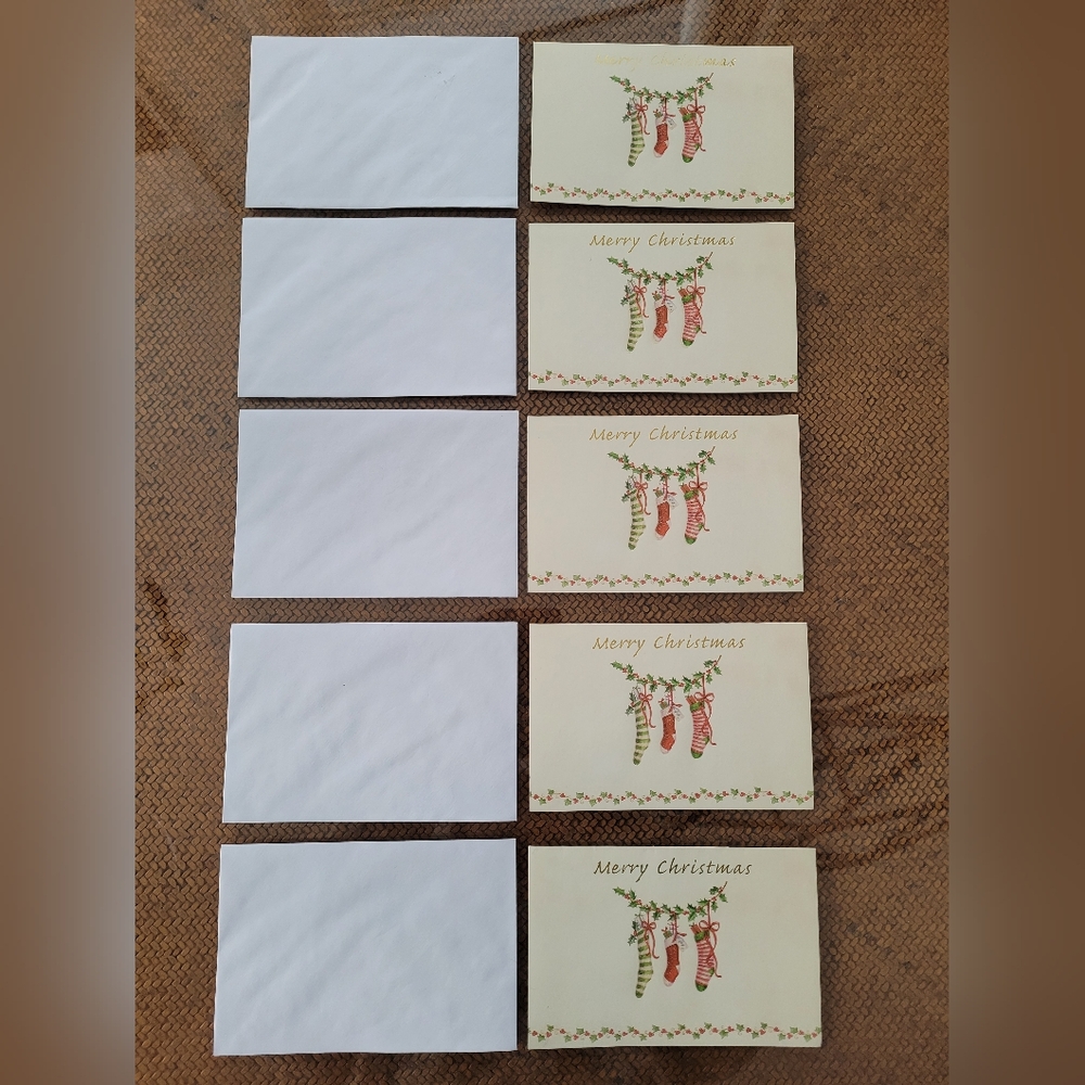 15/$22 Merry Christmas Cards with Envelopes